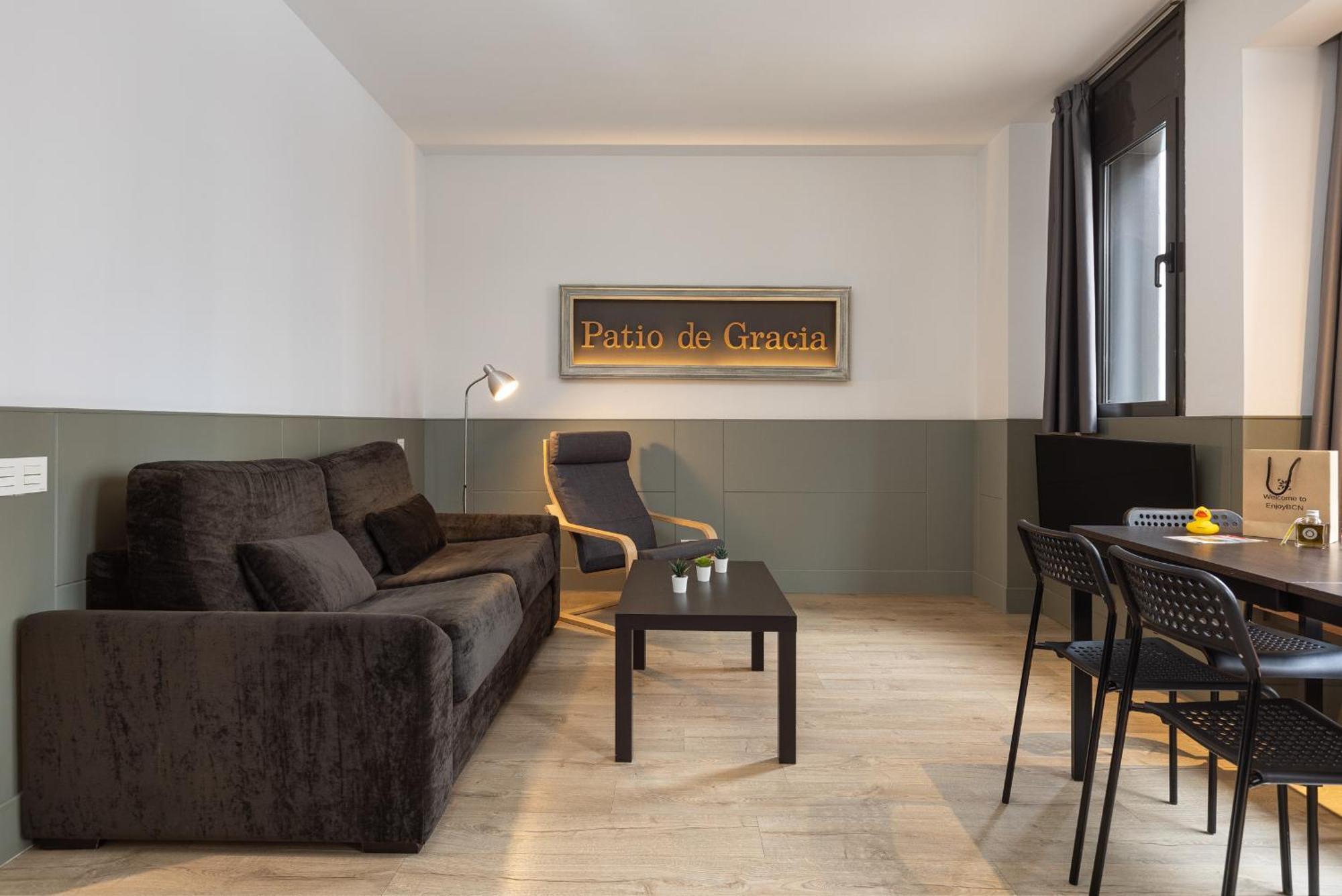 Enjoybcn Patio De Gala Apartment Barcelona Exterior photo
